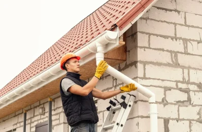 Pose et remplacement de gouttières à Gundolsheim